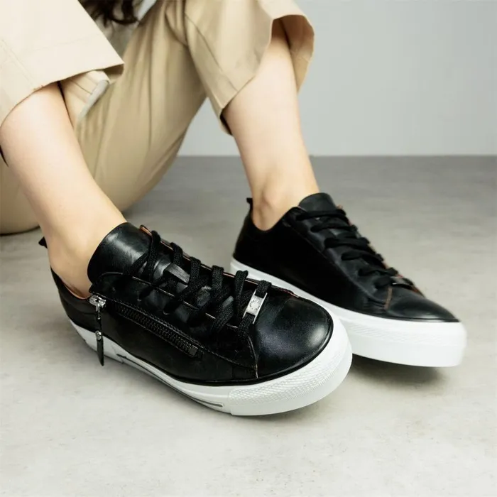 Women Moda In Pelle Casual Trainers Filician Black Leather