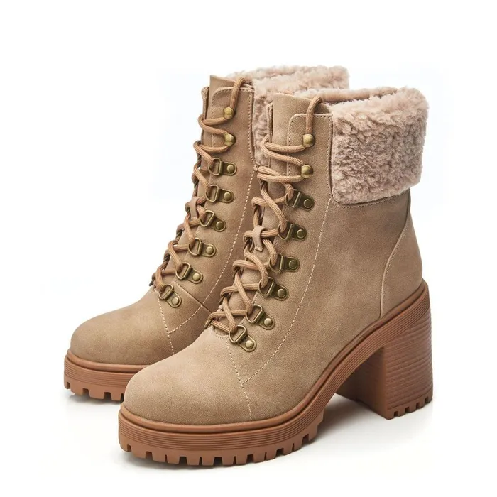 Women Moda In Pelle Chunky Boots Arrya Taupe Protauras