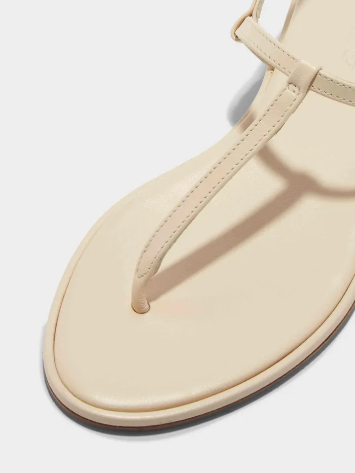 Women Nala Leather ToePost Sandals Aeyde Flat Sandals