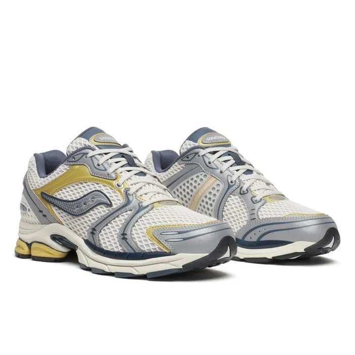 Women Progrid Triumph 4 Fabricated Future Greysilver Saucony Lifestyle