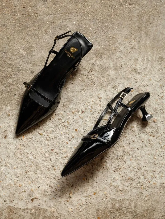 Women Pumps and Mary Janes Bobbies Reem Lacquered Black Women Pumps and Mary Janes Bobbies Reem Lacquered Black
