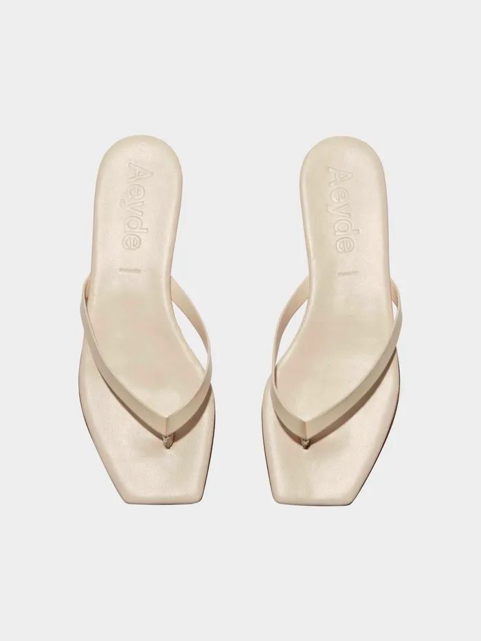 Women Renee Leather ToePost Sandals Aeyde Flat Sandals