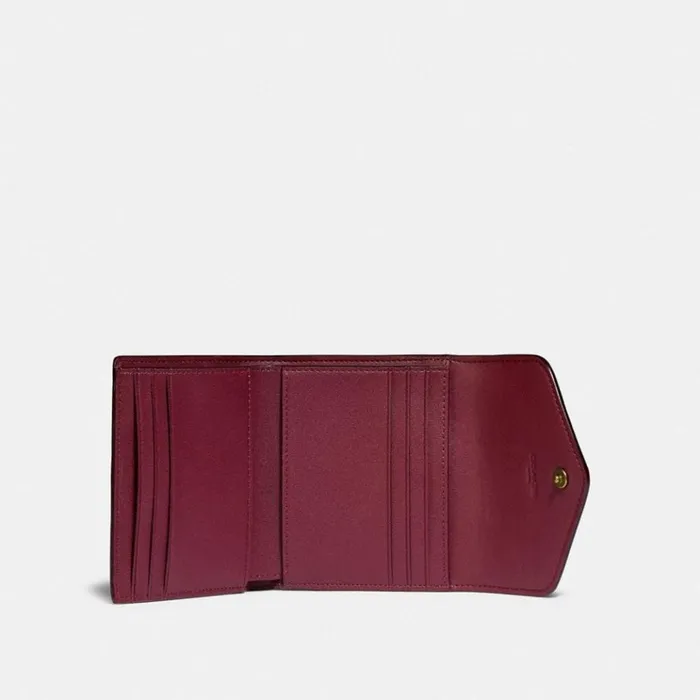 Women Small Wallets Coach Wyn Small Wallet With Horse And Carriage Print Brasstan Brown Rust Women Small Wallets Coach Wyn Small Wallet With Horse And Carriage Print Brasstan Brown Rust